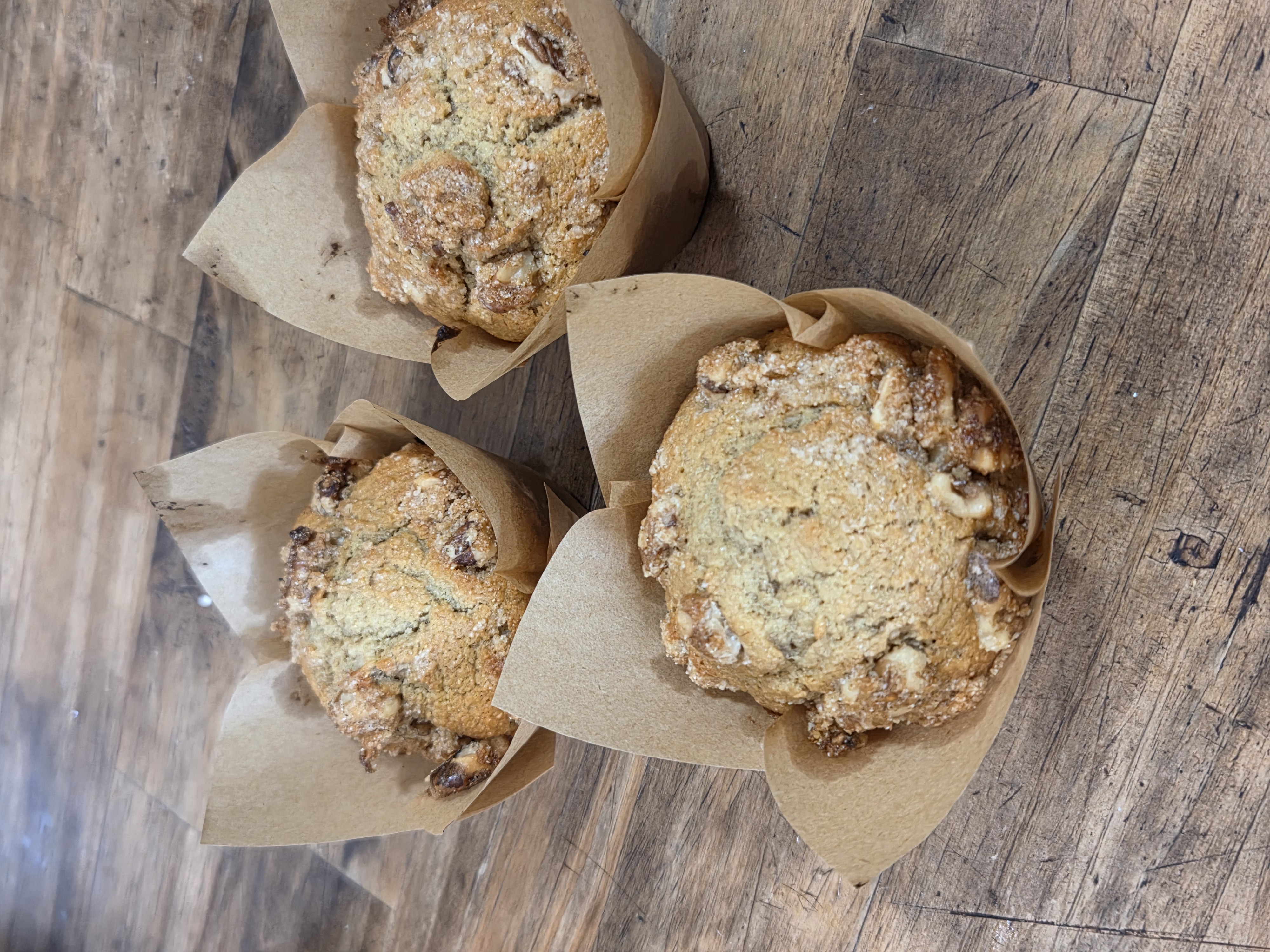 3 muffins