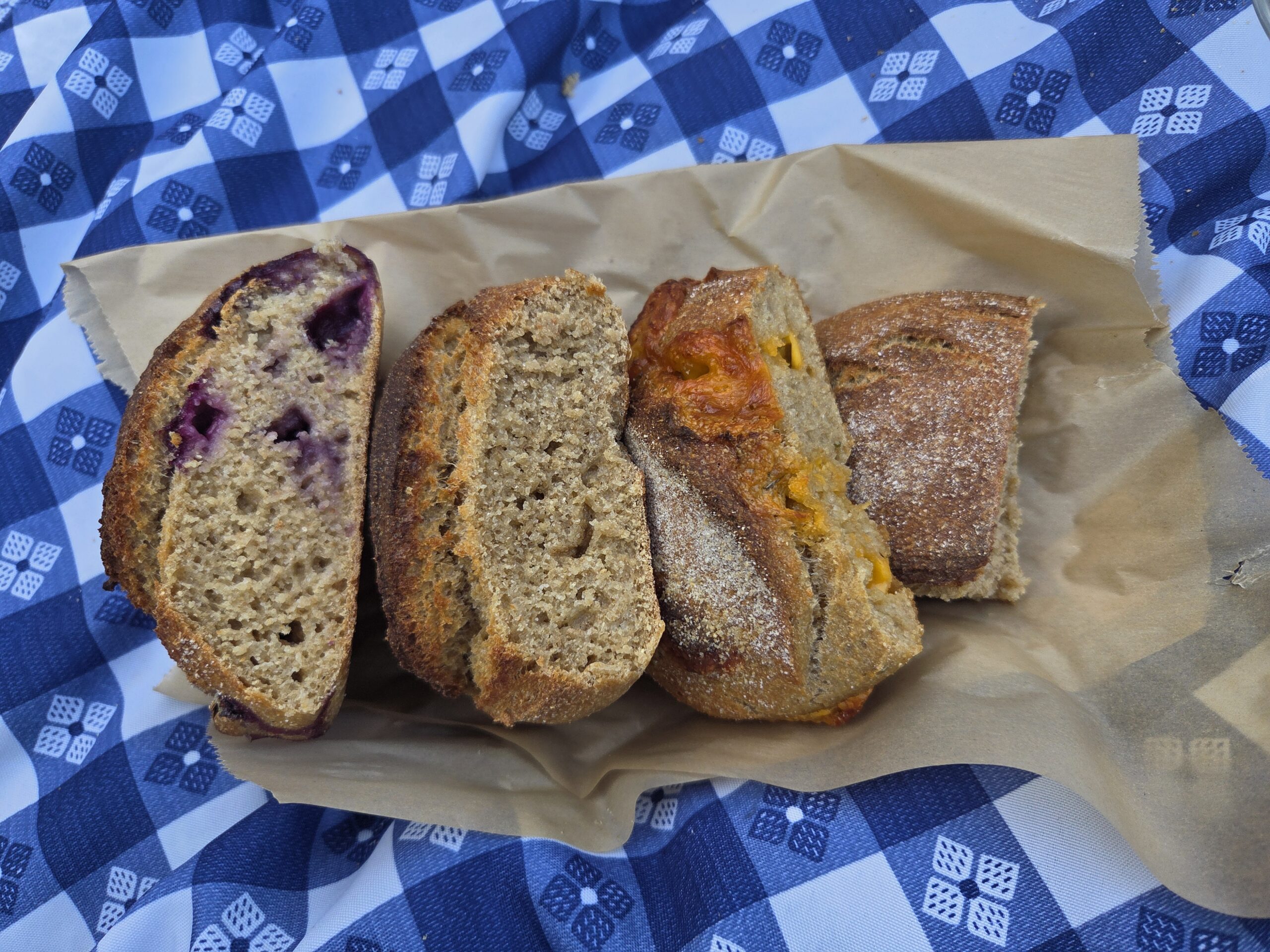 inside the mini loaves