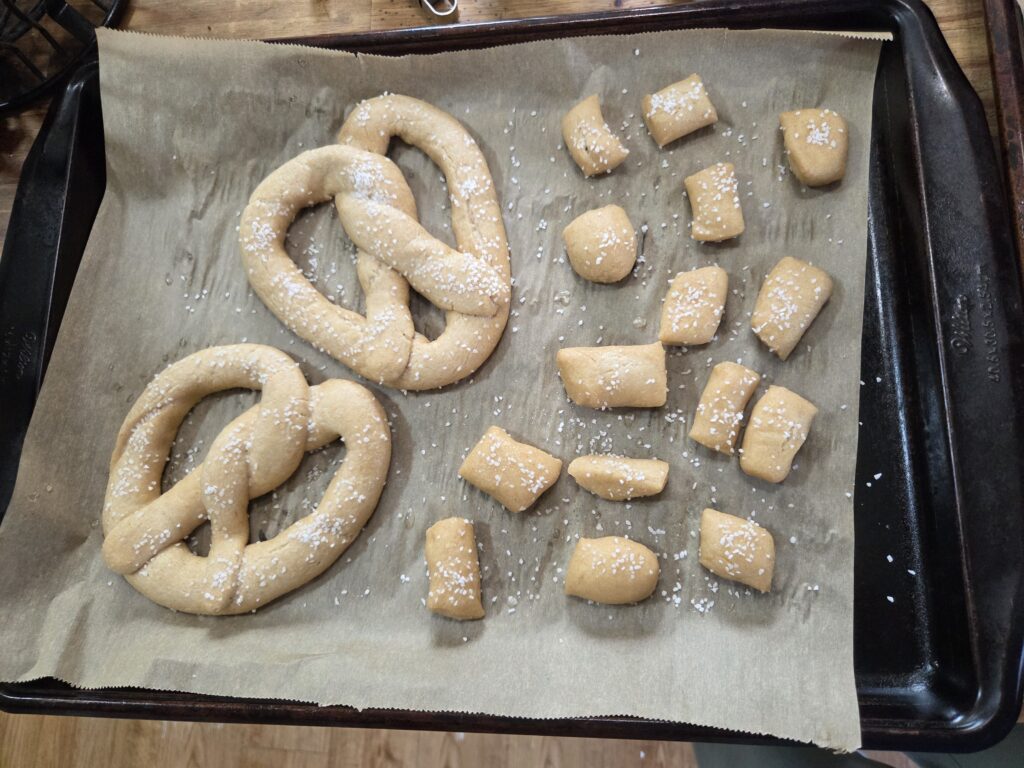 finished pretzel shapes