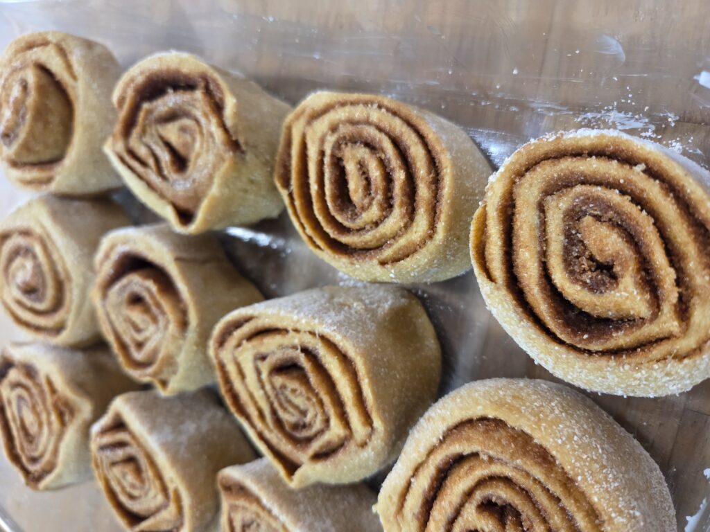 shaped cinnamon rolls
